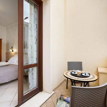 Hotel Hotel La Darsena 3*