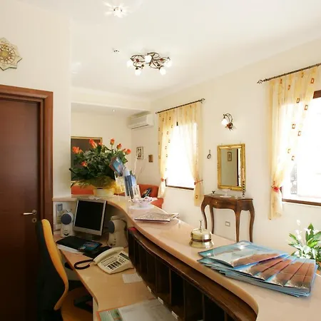 Hotel Hotel La Darsena 3*